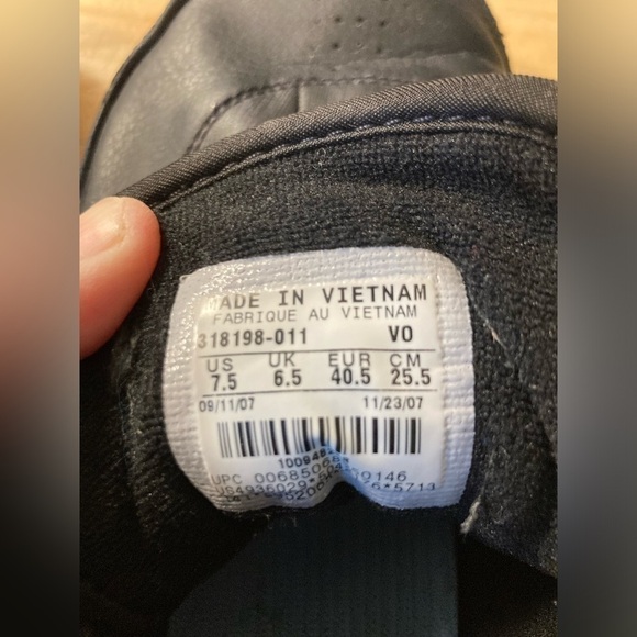 Nike Air flight black in size 7.5 In excellent condition - Picture 5 of 7